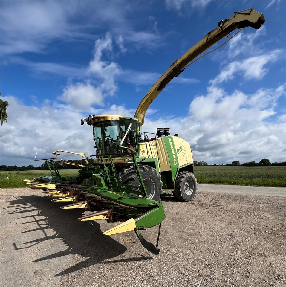 Krone BIG X 650 - מקצרת מספוא: תמונה 1 Krone BIG X 650 - מקצרת מספוא: תמונה 1