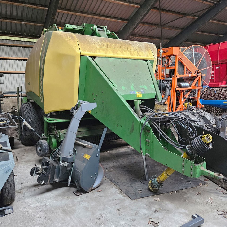 Krone Big Pack 12130 - ציוד חציר ומספוא: תמונה 2 Krone Big Pack 12130 - ציוד חציר ומספוא: תמונה 2