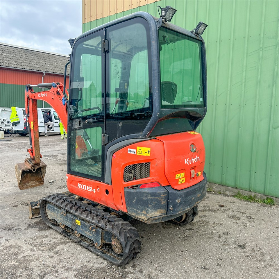 Kubota KX019-4 - מיני מחפר: תמונה 4 Kubota KX019-4 - מיני מחפר: תמונה 4