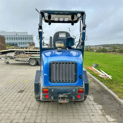 Kubota RT 260-2 - מעמיס גלגלים: תמונה 5 Kubota RT 260-2 - מעמיס גלגלים: תמונה 5