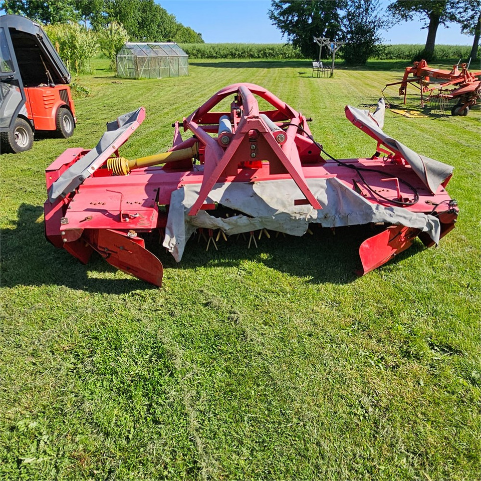 Kuhn GMD 900 - ציוד חציר ומספוא: תמונה 2 Kuhn GMD 900 - ציוד חציר ומספוא: תמונה 2