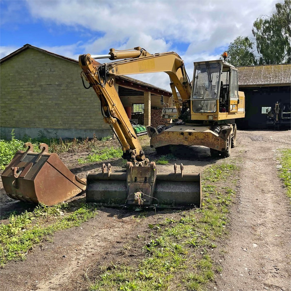 Liebherr A 902 - מחפר גלגלים: תמונה 2 Liebherr A 902 - מחפר גלגלים: תמונה 2
