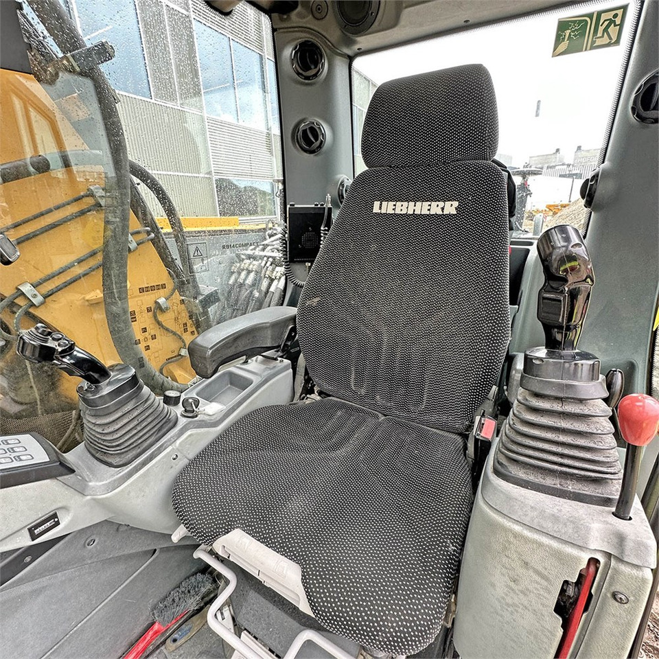 מיני מחפר Liebherr R914 Compact Litronic: תמונה 11