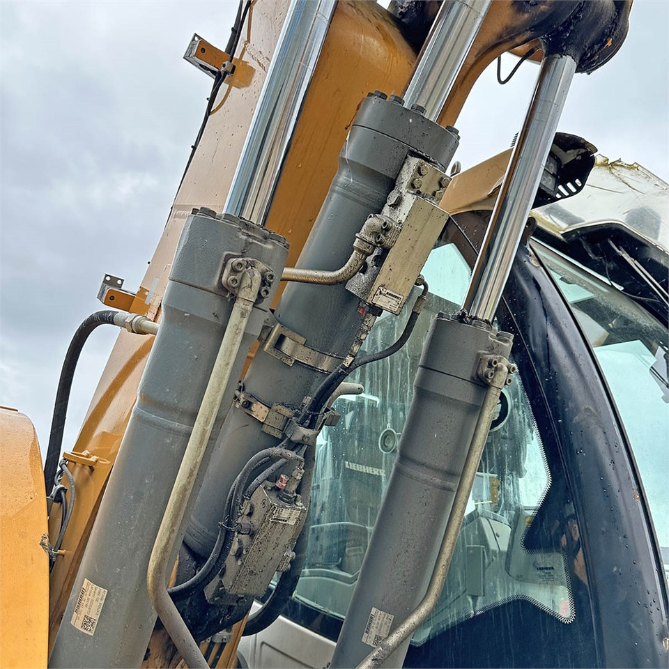 מיני מחפר Liebherr R914 Compact Litronic: תמונה 49