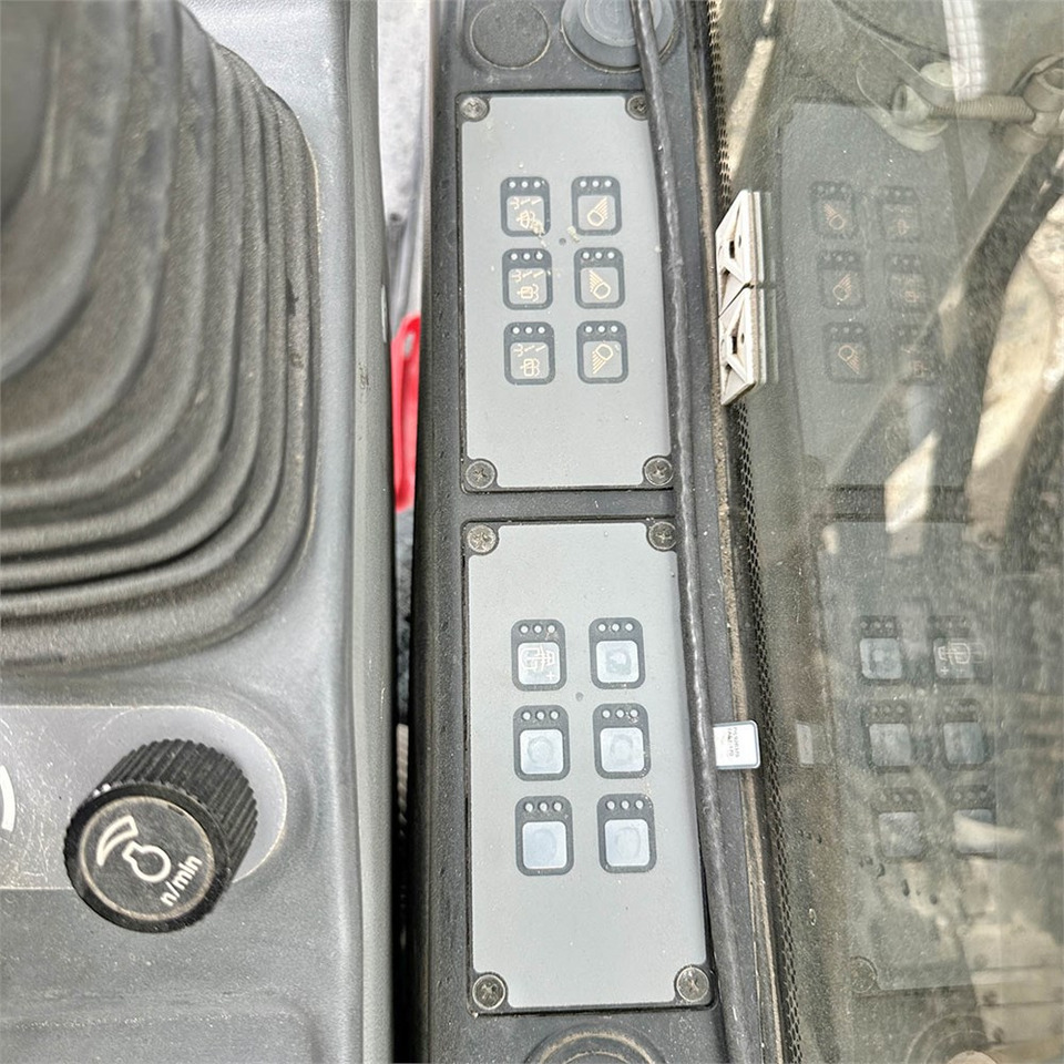 מיני מחפר Liebherr R914 Compact Litronic: תמונה 17