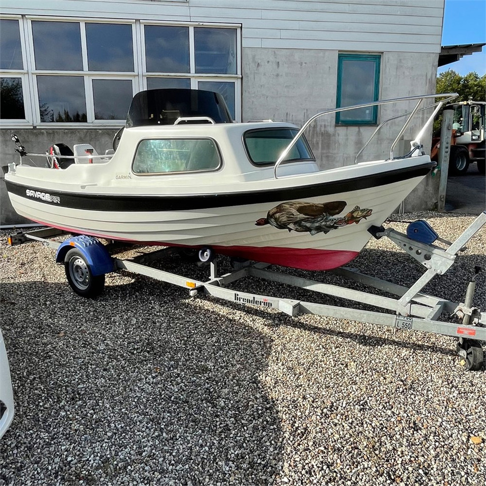 MB Sealine 500 Cabin S71 - מכונות אחרות: תמונה 1 MB Sealine 500 Cabin S71 - מכונות אחרות: תמונה 1