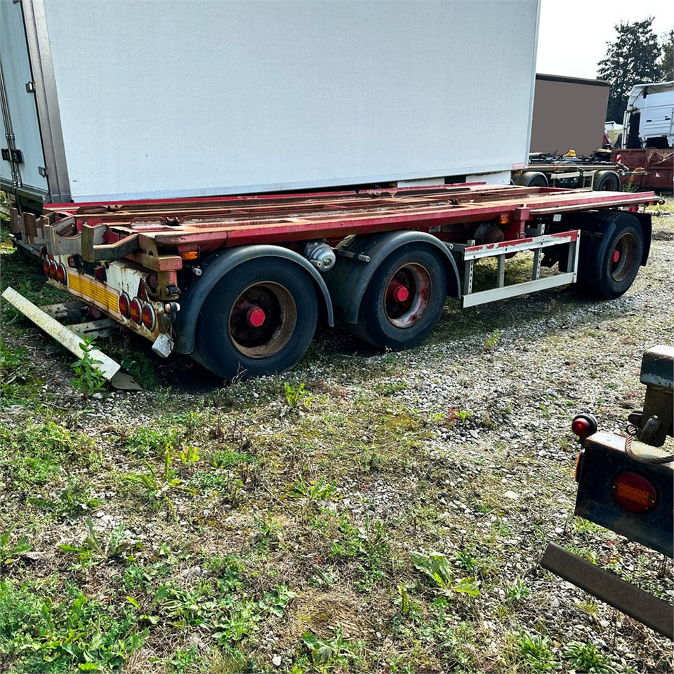 MTDK Transfer trailer - קרון נגרר מתגלגל/ מדלג: תמונה 2 MTDK Transfer trailer - קרון נגרר מתגלגל/ מדלג: תמונה 2