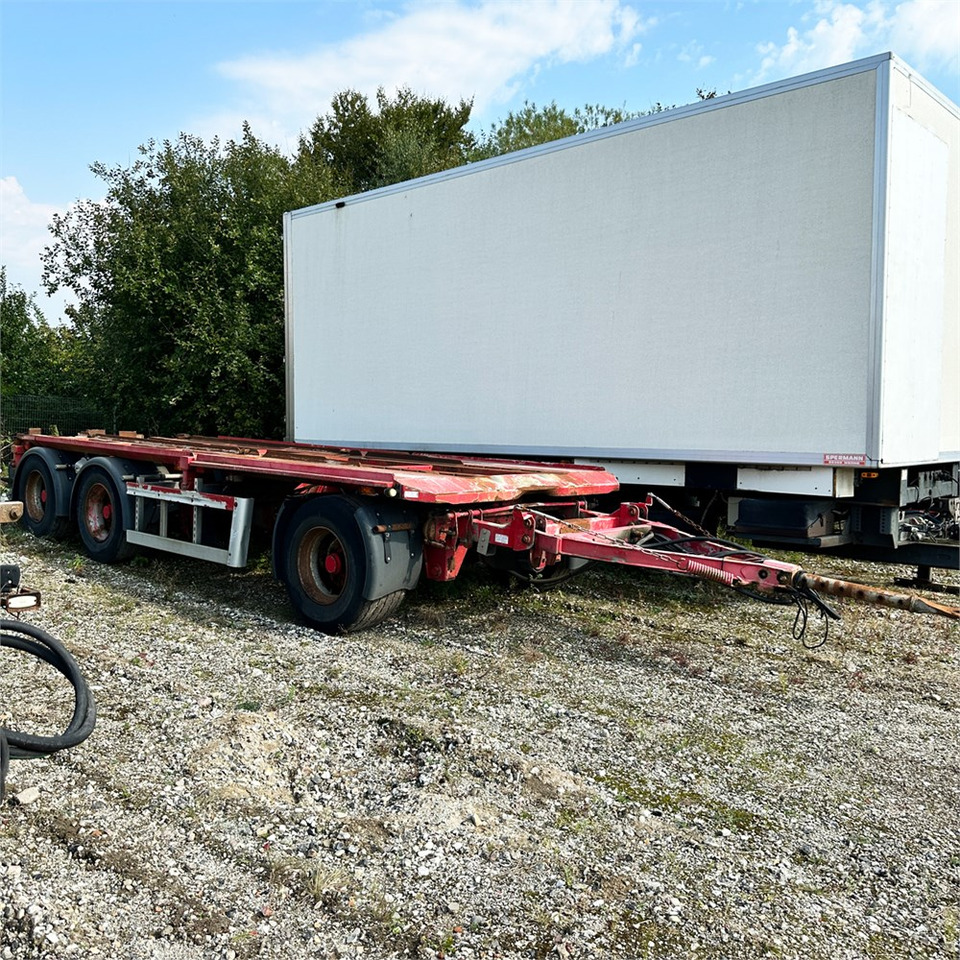 MTDK Transfer trailer - קרון נגרר מתגלגל/ מדלג: תמונה 4 MTDK Transfer trailer - קרון נגרר מתגלגל/ מדלג: תמונה 4