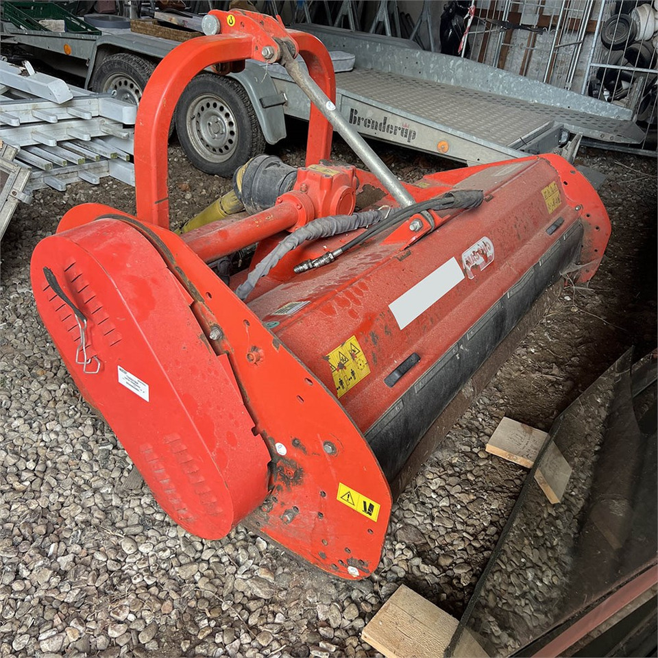 Maschio CR 190 - ציוד חציר ומספוא: תמונה 1 Maschio CR 190 - ציוד חציר ומספוא: תמונה 1