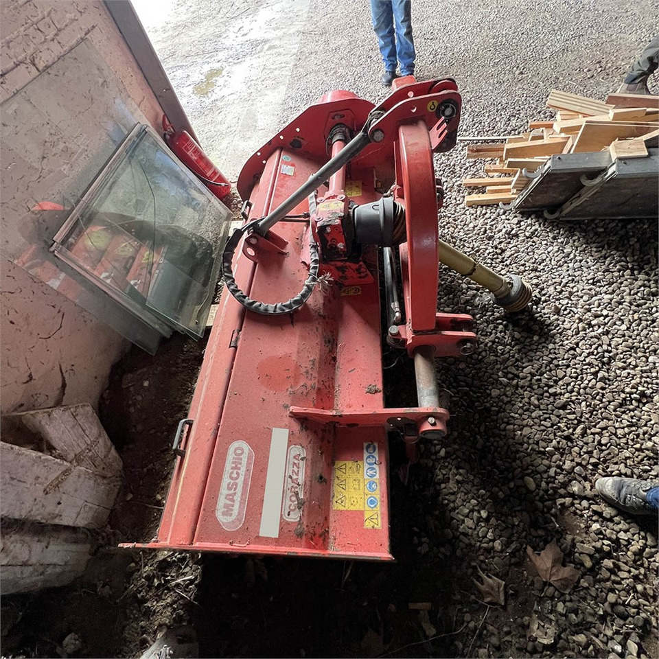 Maschio CR 190 - ציוד חציר ומספוא: תמונה 5 Maschio CR 190 - ציוד חציר ומספוא: תמונה 5