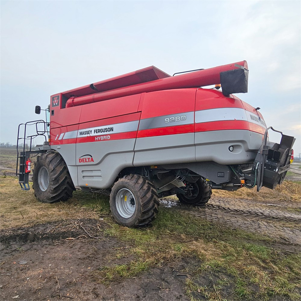 Massey Ferguson 9280 Hybrid - מקצרה: תמונה 3 Massey Ferguson 9280 Hybrid - מקצרה: תמונה 3