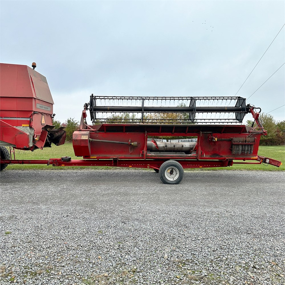 Massey Ferguson MF40 - מקצרה: תמונה 5 Massey Ferguson MF40 - מקצרה: תמונה 5