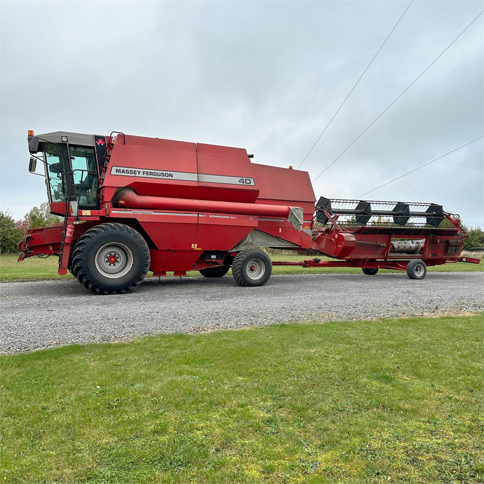 Massey Ferguson MF40 - מקצרה: תמונה 1 Massey Ferguson MF40 - מקצרה: תמונה 1