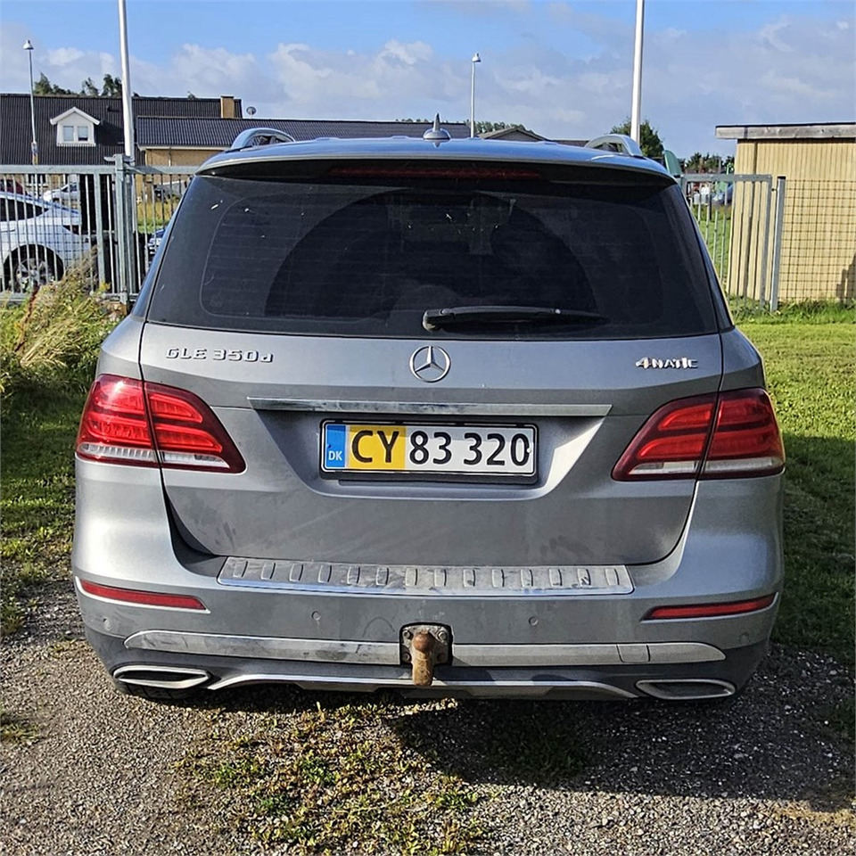 Mercedes GLE 350 4matic - מכונית: תמונה 4 Mercedes GLE 350 4matic - מכונית: תמונה 4