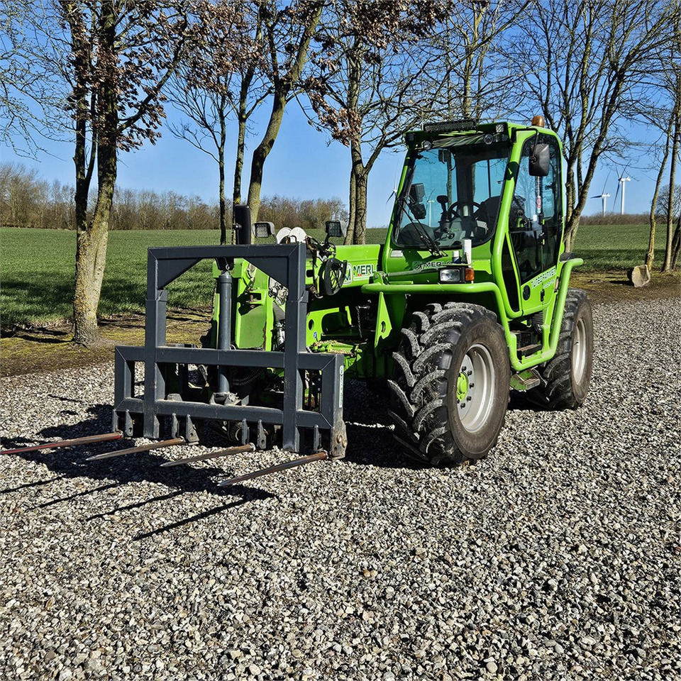 Merlo TURBO FARMER P40.7CS - מפעיל טלסקופי: תמונה 3 Merlo TURBO FARMER P40.7CS - מפעיל טלסקופי: תמונה 3