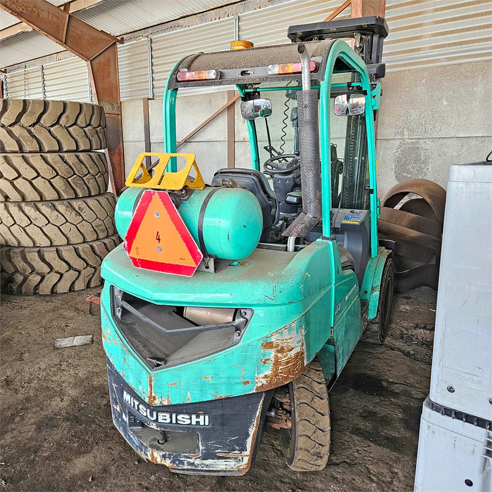 Mitsubishi FG35N - מלגזה: תמונה 5 Mitsubishi FG35N - מלגזה: תמונה 5