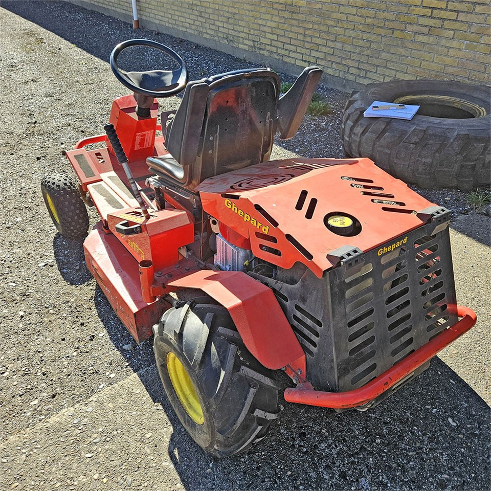 Mowertech Ghepard - מכסחת גינה: תמונה 4 Mowertech Ghepard - מכסחת גינה: תמונה 4