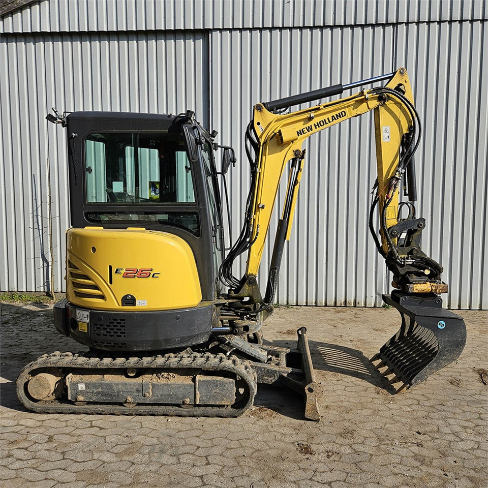 New Holland E26C - מיני מחפר: תמונה 5 New Holland E26C - מיני מחפר: תמונה 5