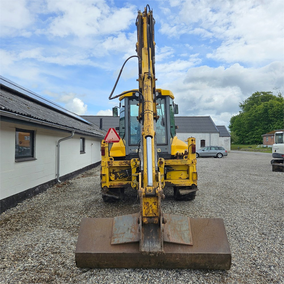 New Holland LB115-4PS - מחפרון: תמונה 5 New Holland LB115-4PS - מחפרון: תמונה 5