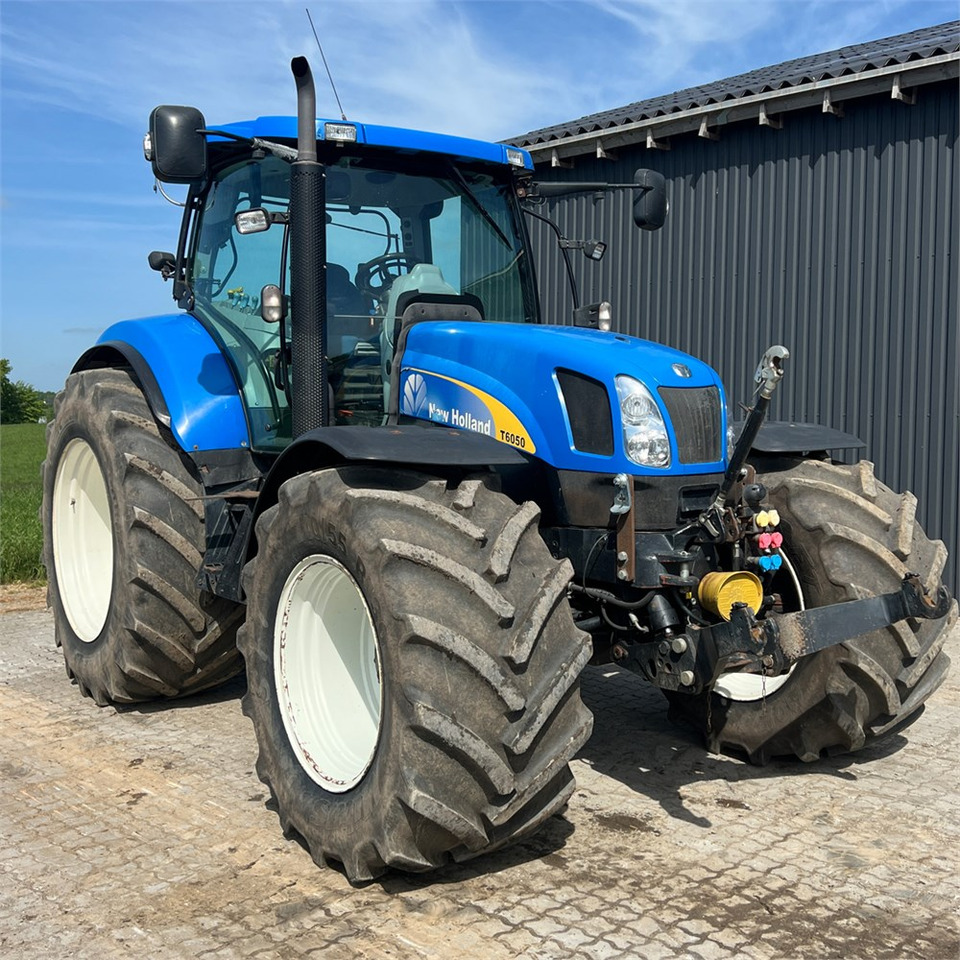 New Holland T6050 - טרקטור חקלאי: תמונה 1 New Holland T6050 - טרקטור חקלאי: תמונה 1