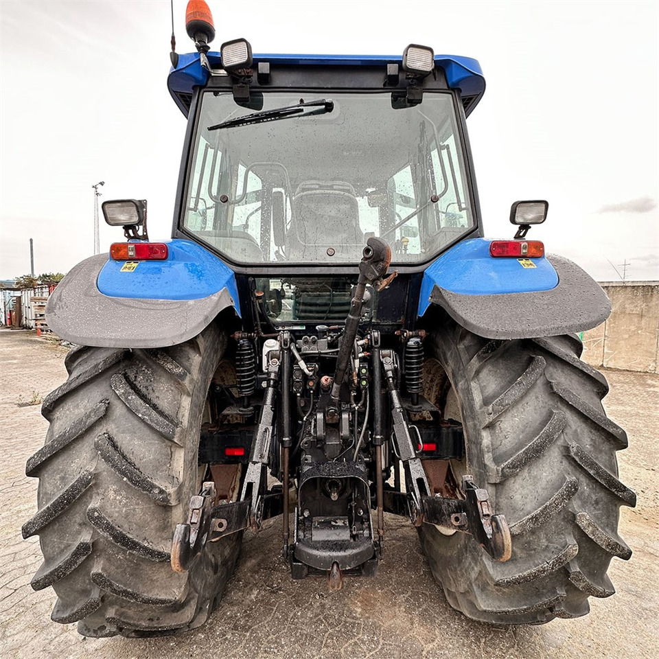 New Holland TM140 - טרקטור חקלאי: תמונה 5 New Holland TM140 - טרקטור חקלאי: תמונה 5