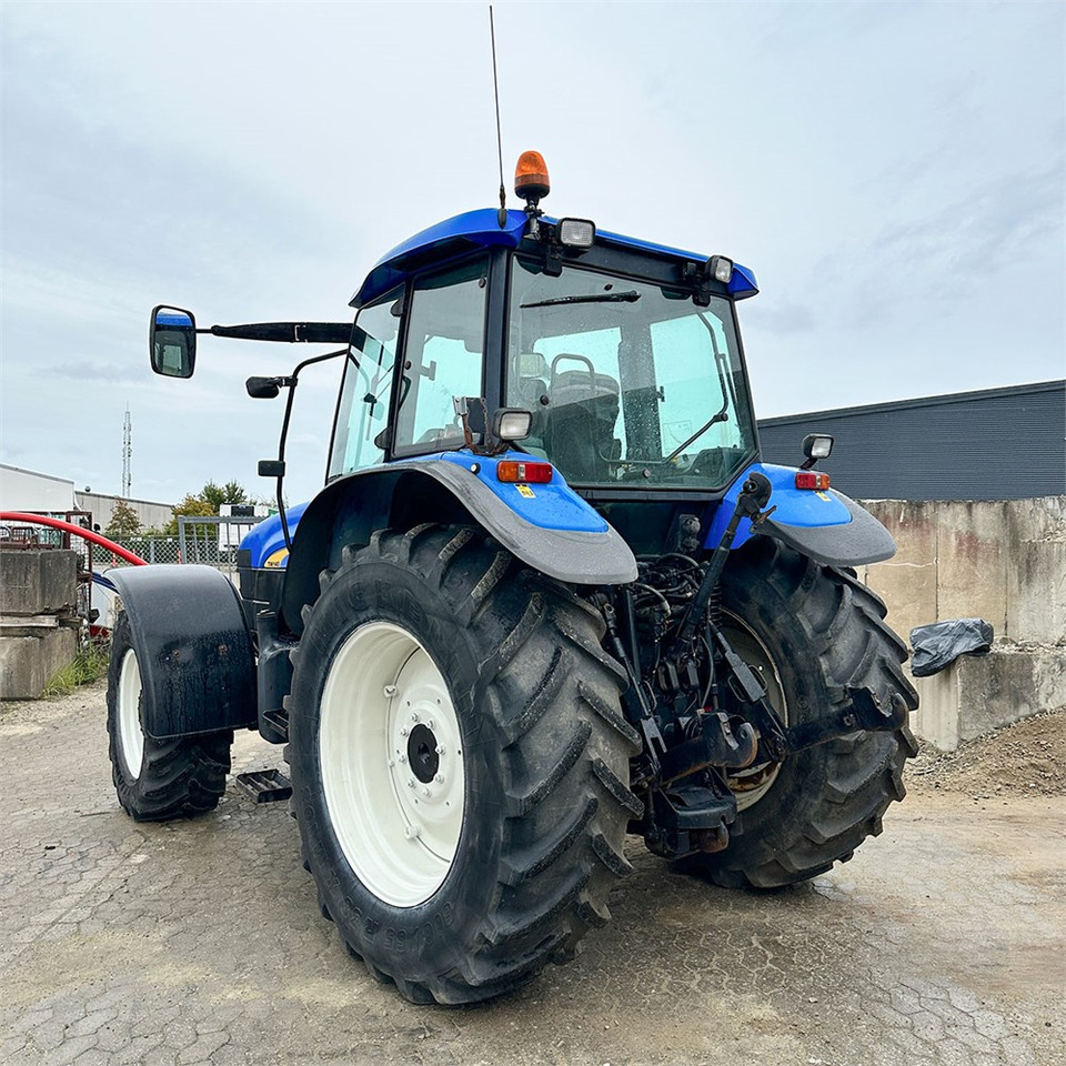 New Holland TM140 - טרקטור חקלאי: תמונה 4 New Holland TM140 - טרקטור חקלאי: תמונה 4