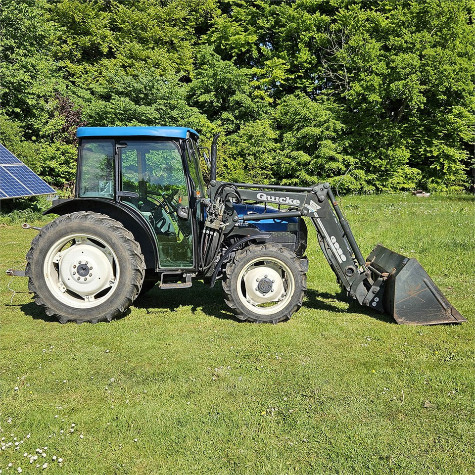 New Holland TN55D - טרקטור חקלאי: תמונה 2 New Holland TN55D - טרקטור חקלאי: תמונה 2