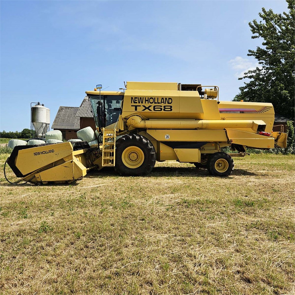 New Holland TX68 - מקצרה: תמונה 2 New Holland TX68 - מקצרה: תמונה 2
