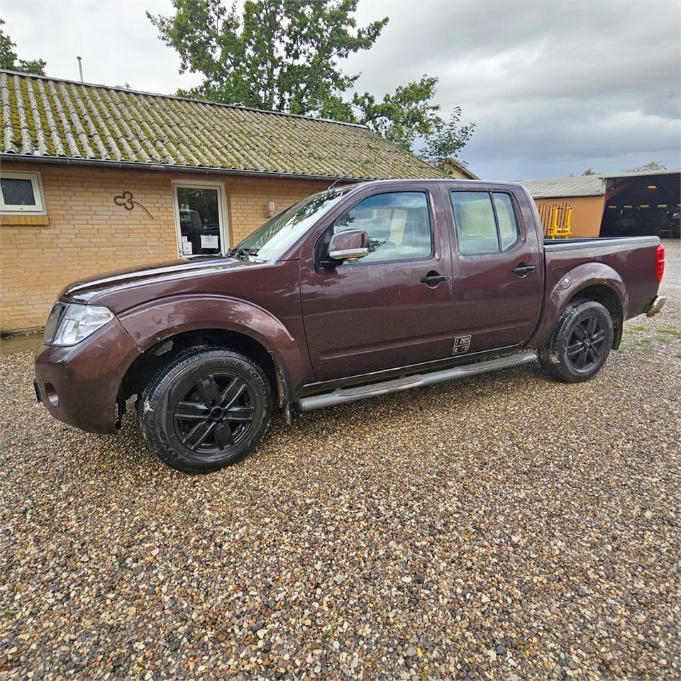 Nissan Navara 2,5 Dci Dc 4wd - טנדר: תמונה 1 Nissan Navara 2,5 Dci Dc 4wd - טנדר: תמונה 1