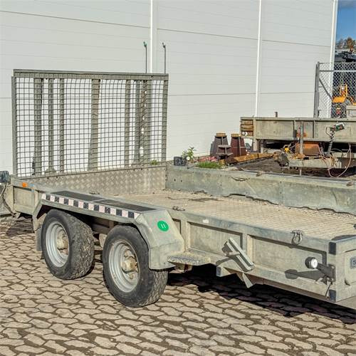 Nugent P3718 - קרון נגרר למכונית: תמונה 1 Nugent P3718 - קרון נגרר למכונית: תמונה 1