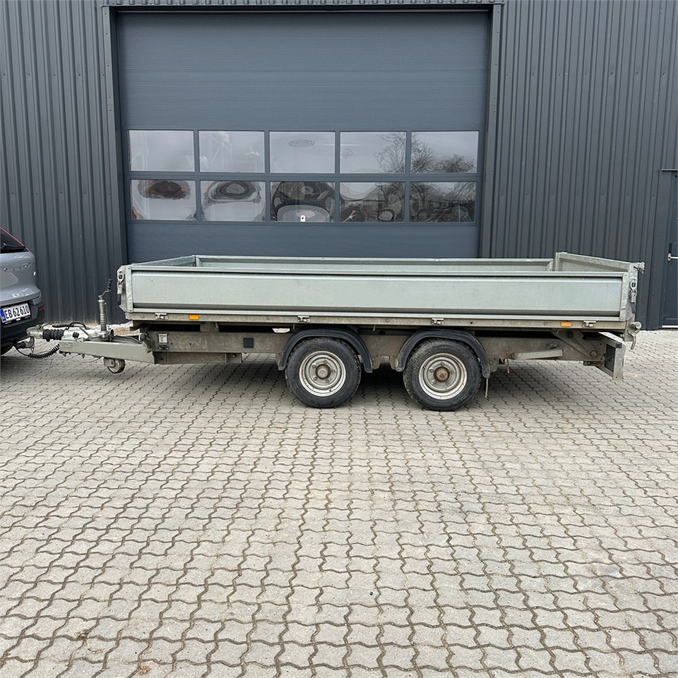 Nugent T3718H - קרון נגרר למכונית: תמונה 3 Nugent T3718H - קרון נגרר למכונית: תמונה 3