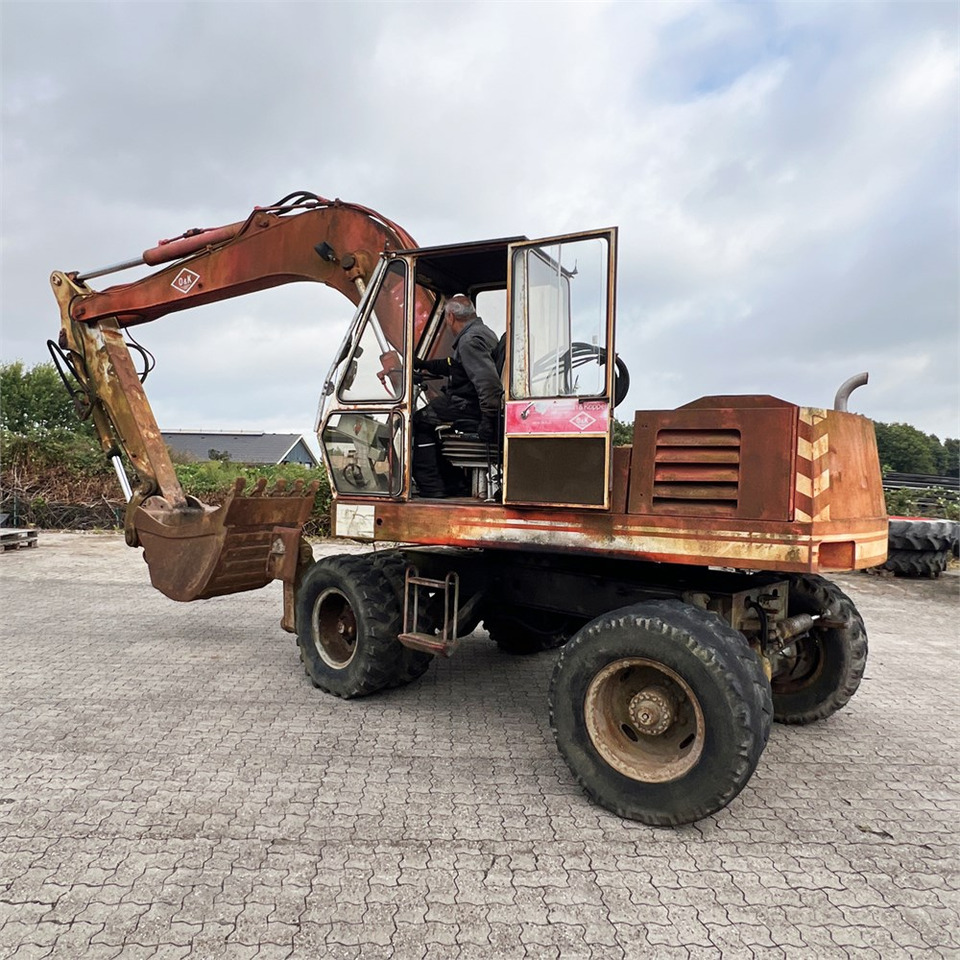 O&K MH4 FA2 - מחפר גלגלים: תמונה 3 O&K MH4 FA2 - מחפר גלגלים: תמונה 3