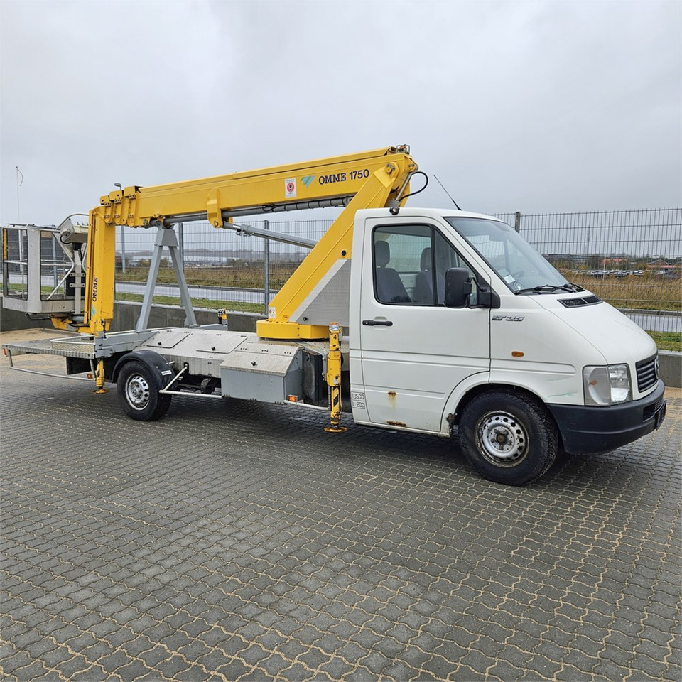 Omme 1750 ETZJ - פלטפורמה אווירית מותקנת על משאית: תמונה 1 Omme 1750 ETZJ - פלטפורמה אווירית מותקנת על משאית: תמונה 1