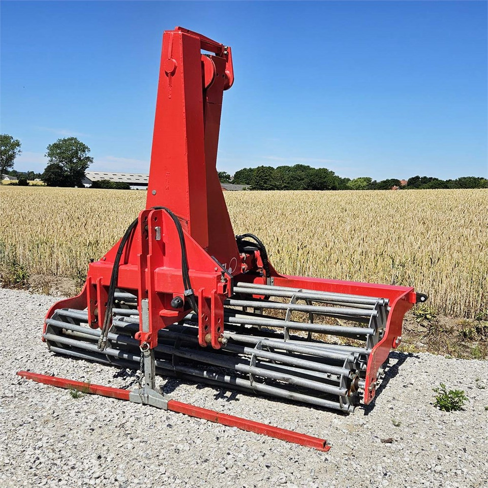 PC 2level - ציוד עיבוד קרקע: תמונה 1 PC 2level - ציוד עיבוד קרקע: תמונה 1