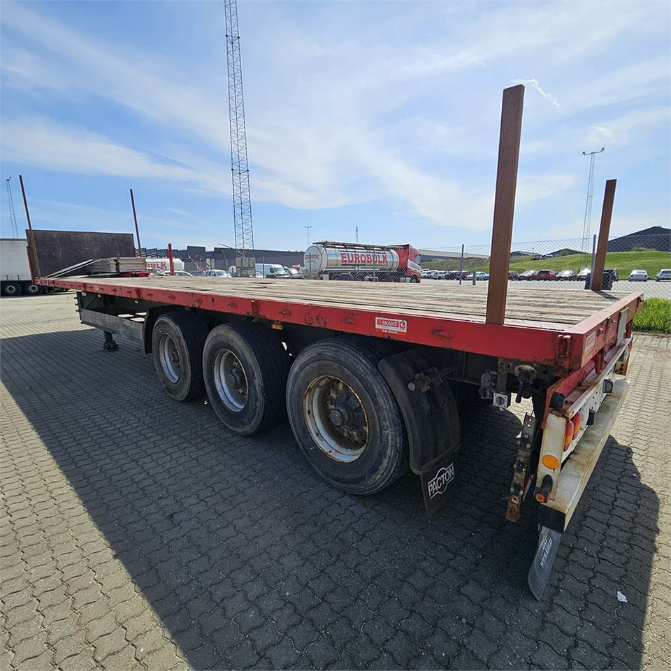 Pacton Flatbed - סמיטריילר צד נופל/ שטוח: תמונה 5 Pacton Flatbed - סמיטריילר צד נופל/ שטוח: תמונה 5