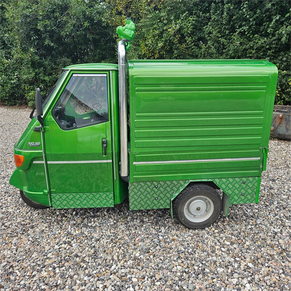 Piaggio APE 50 VAN - אופנוע: תמונה 2 Piaggio APE 50 VAN - אופנוע: תמונה 2