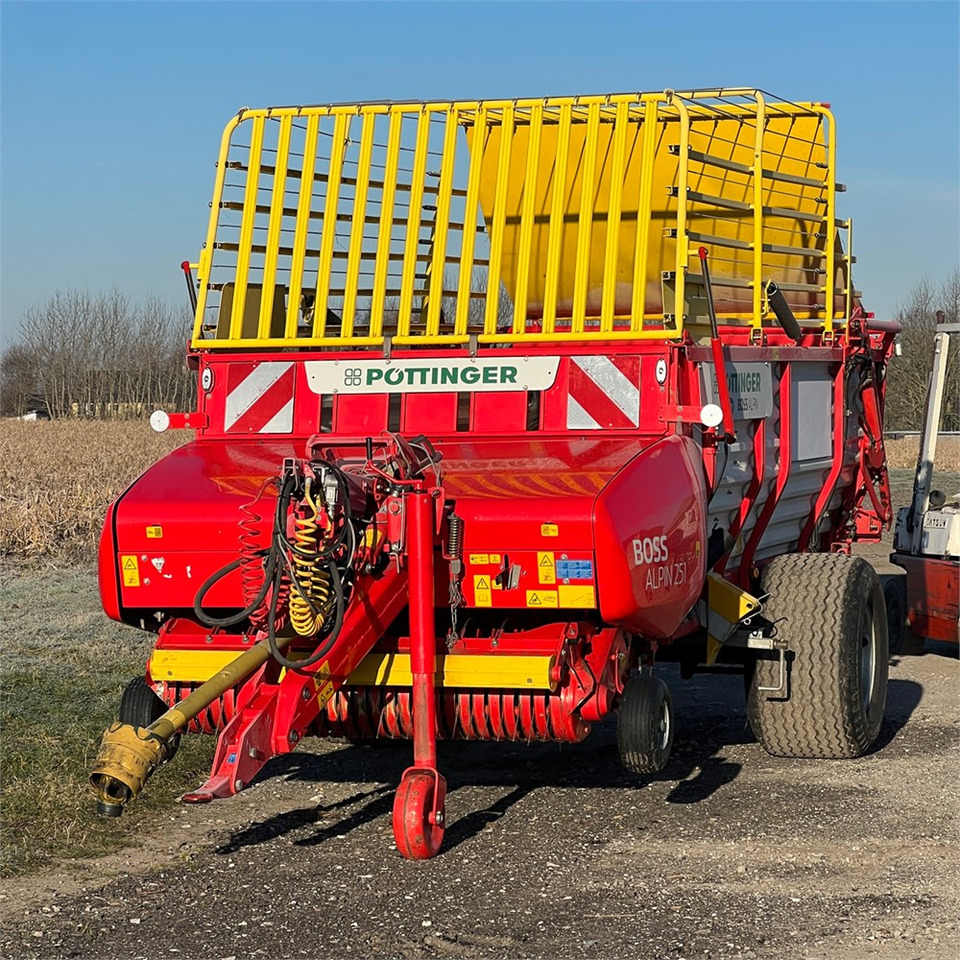 Pöttinger Boss Alpine 251 - ציוד חציר ומספוא: תמונה 2 Pöttinger Boss Alpine 251 - ציוד חציר ומספוא: תמונה 2