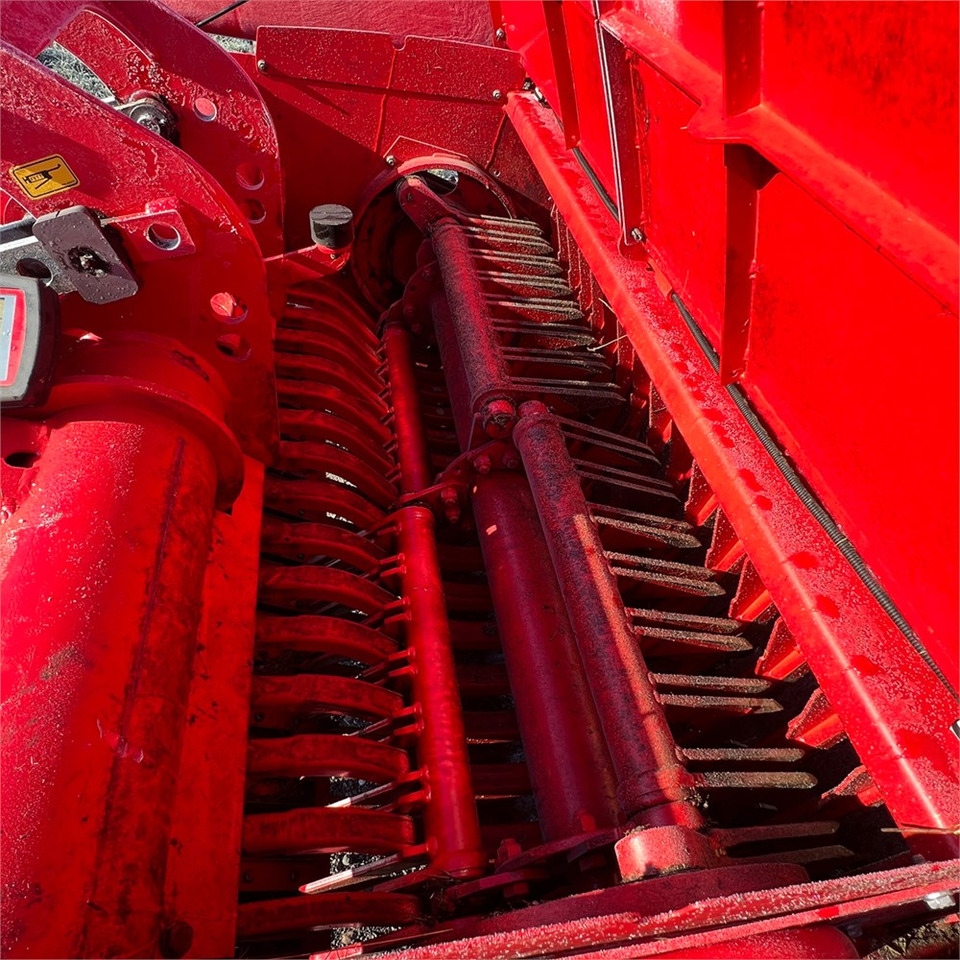 ציוד חציר ומספוא Pöttinger Boss Alpine 251: תמונה 19