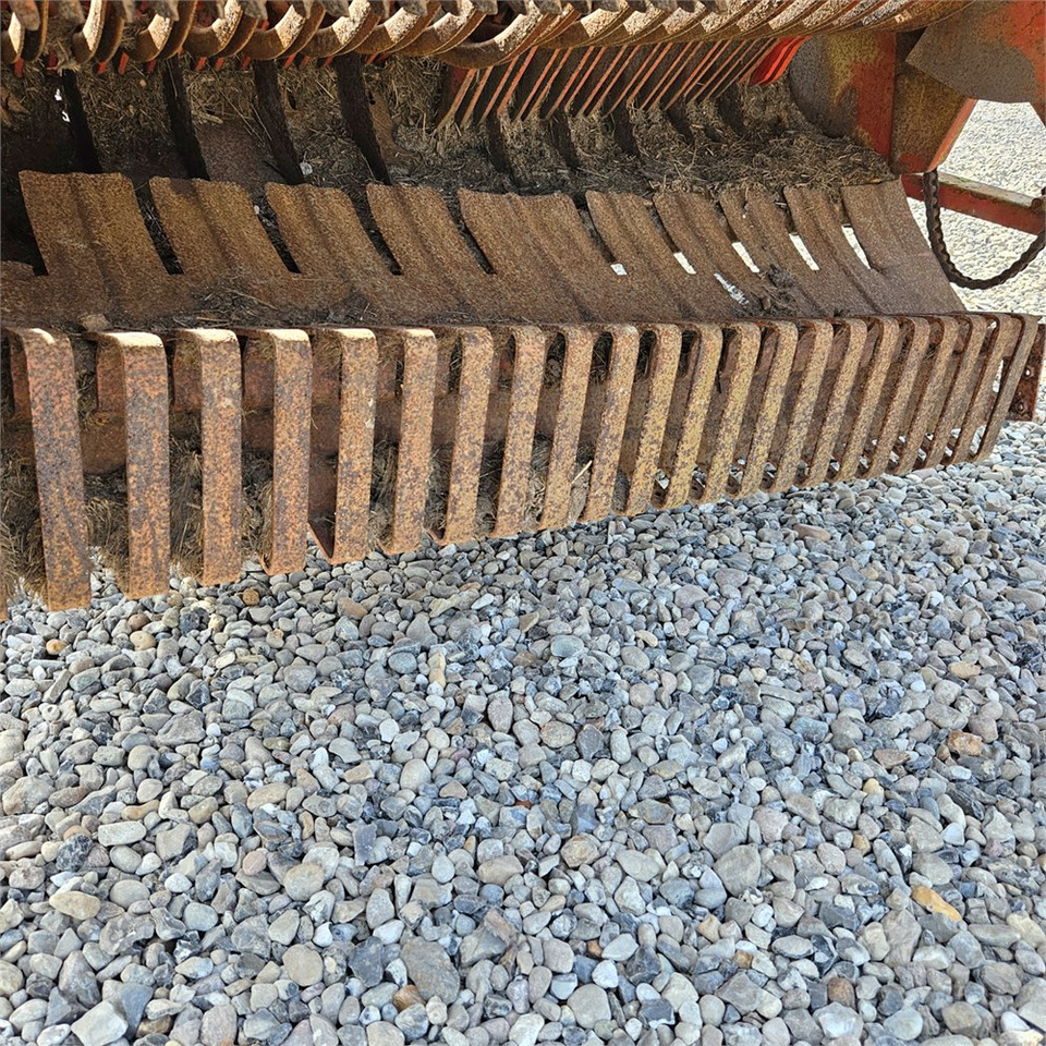 עגלת טעינה עצמית Pöttinger Trend II LV41: תמונה 15