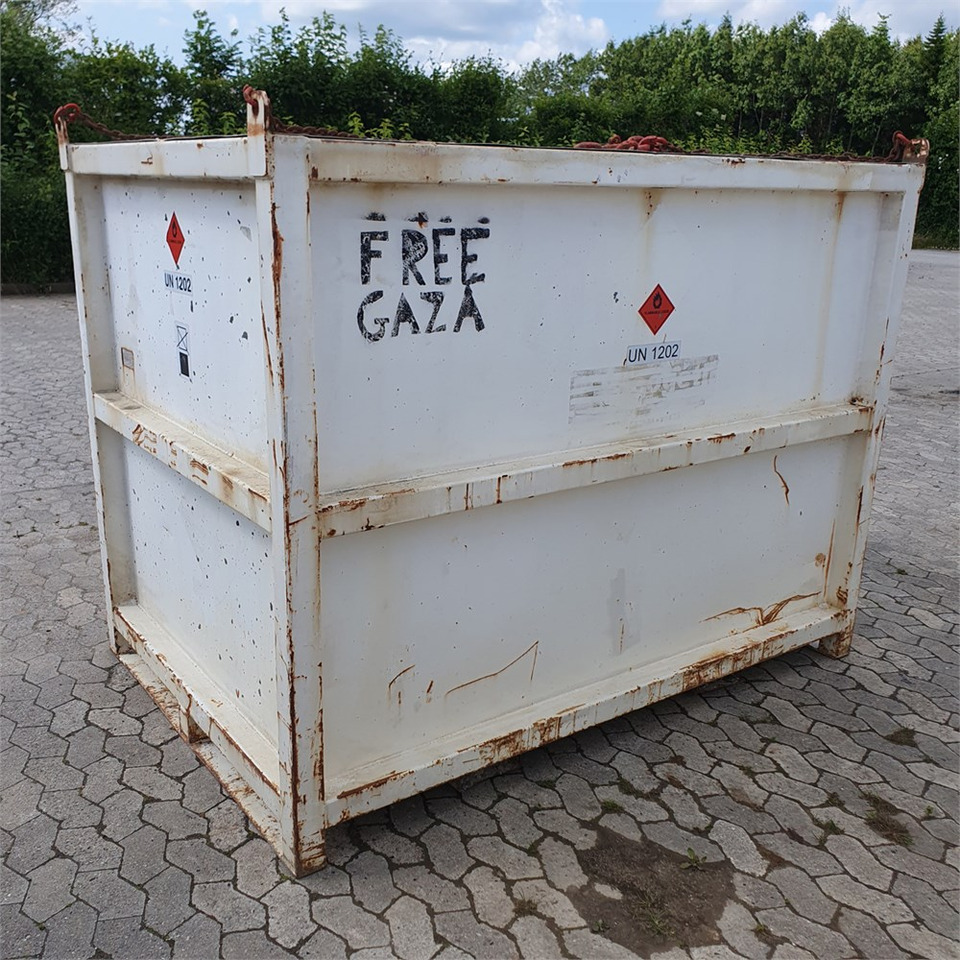 Roug A/S 2000 liter - מכל אחסון: תמונה 5 Roug A/S 2000 liter - מכל אחסון: תמונה 5