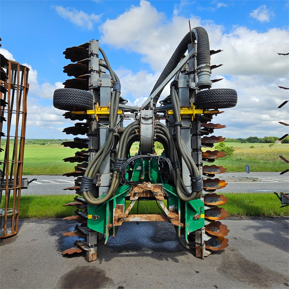 Samson 7,5m - ציוד דישון: תמונה 2 Samson 7,5m - ציוד דישון: תמונה 2