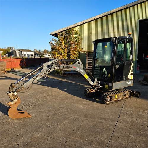 Schaeff TC16 - מיני מחפר: תמונה 2 Schaeff TC16 - מיני מחפר: תמונה 2