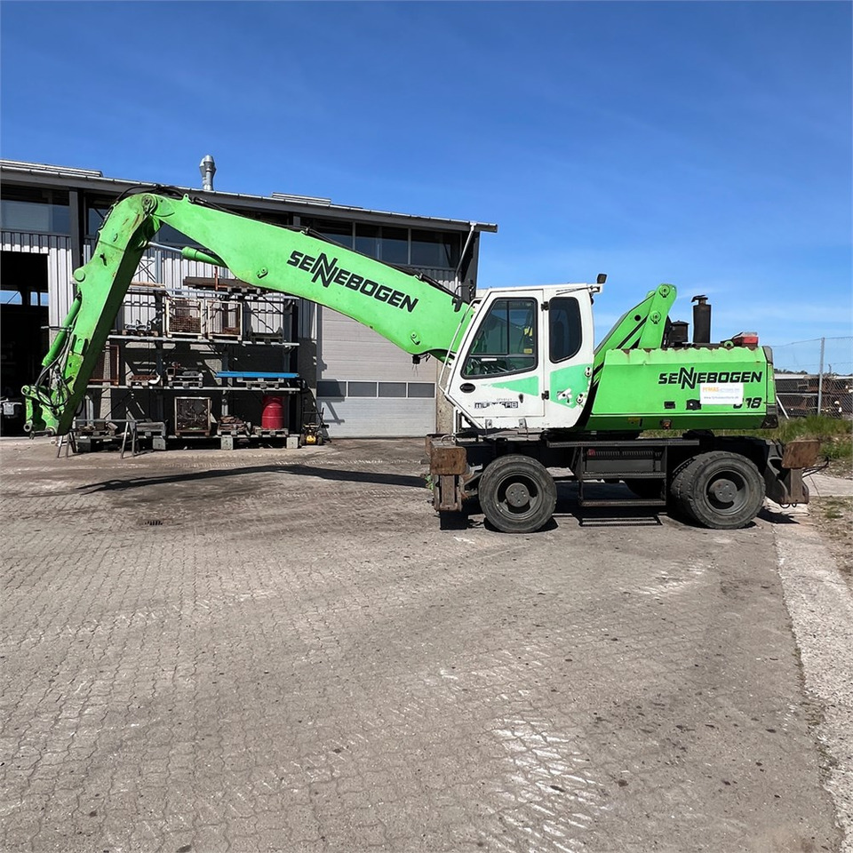 Sennebogen 818 M - מטפל בפסולת/ תעשייתי: תמונה 3 Sennebogen 818 M - מטפל בפסולת/ תעשייתי: תמונה 3