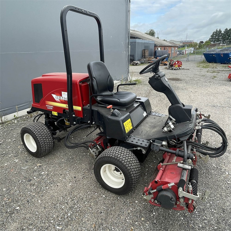 Shibaura SR370 - מכסחת גינה: תמונה 2 Shibaura SR370 - מכסחת גינה: תמונה 2