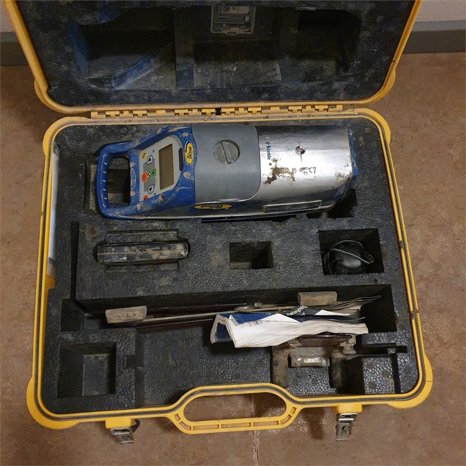 Spectra DG 711 - ציוד בנייה: תמונה 2 Spectra DG 711 - ציוד בנייה: תמונה 2