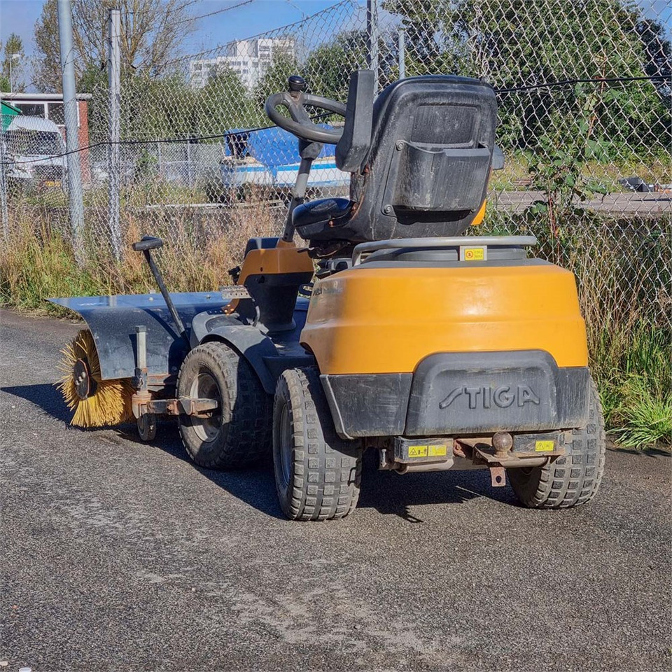 Stiga Park PRo 540 IX - מכסחת גינה: תמונה 4 Stiga Park PRo 540 IX - מכסחת גינה: תמונה 4