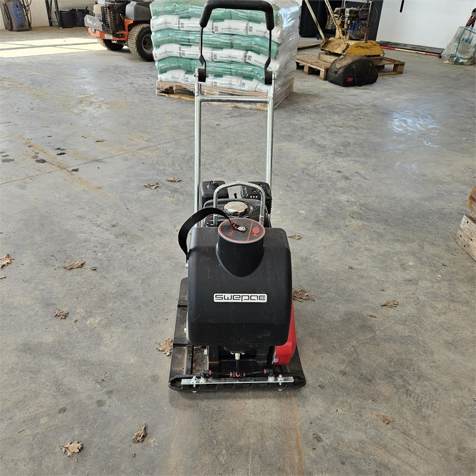 Swepac F 82 A - לוח רטט: תמונה 2 Swepac F 82 A - לוח רטט: תמונה 2