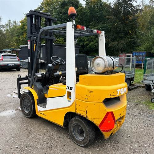 TCM FG30 T6H - מלגזה: תמונה 4 TCM FG30 T6H - מלגזה: תמונה 4