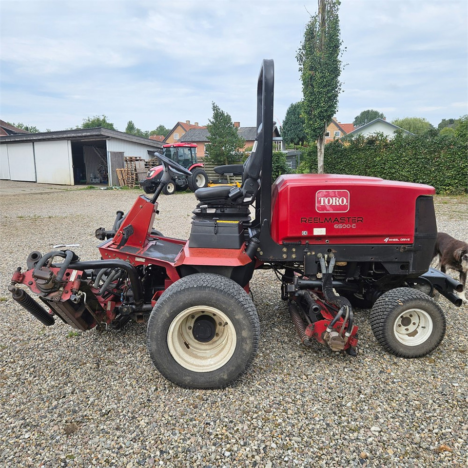 Toro Reelmaster 6500 D - מכסחת גינה: תמונה 3 Toro Reelmaster 6500 D - מכסחת גינה: תמונה 3