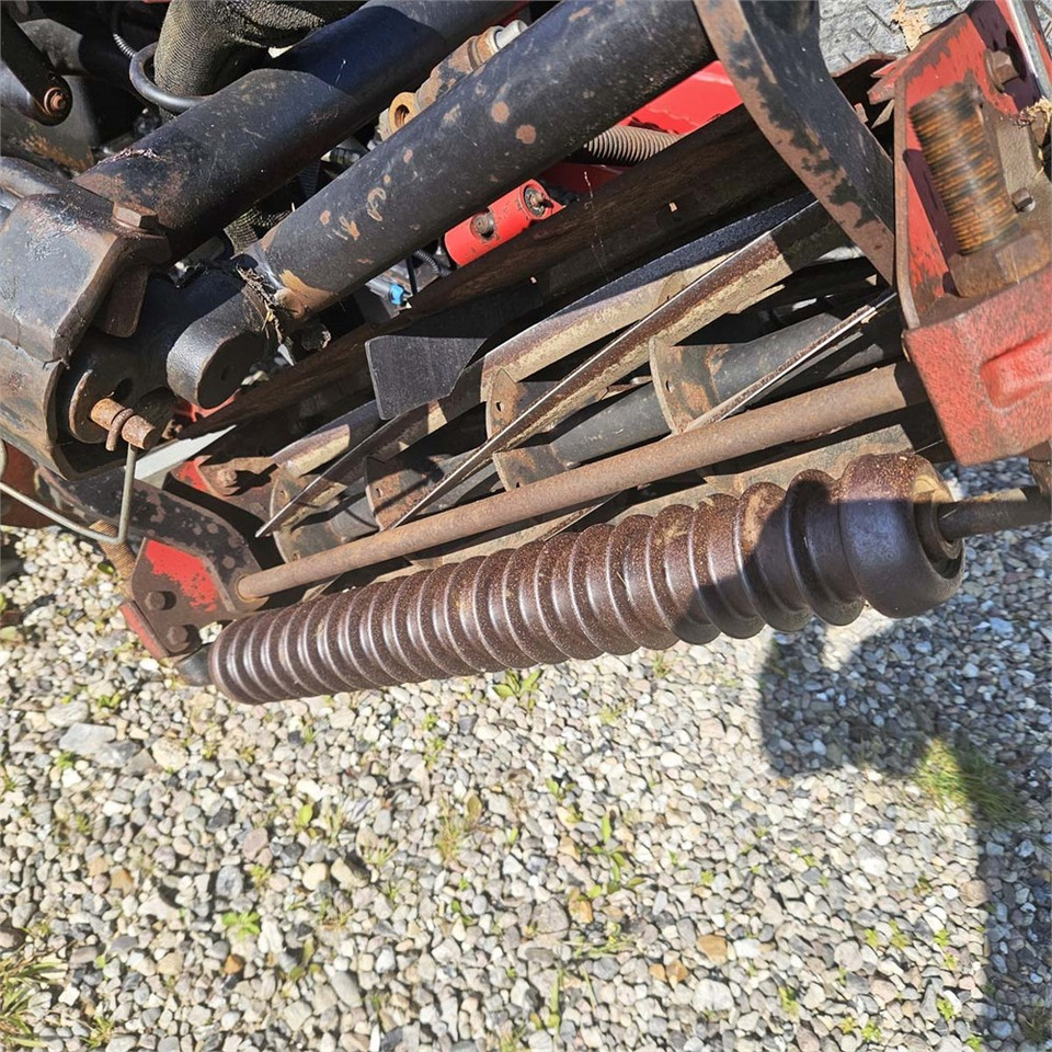 מכסחת גינה Toro Reelmaster 6700-D: תמונה 28